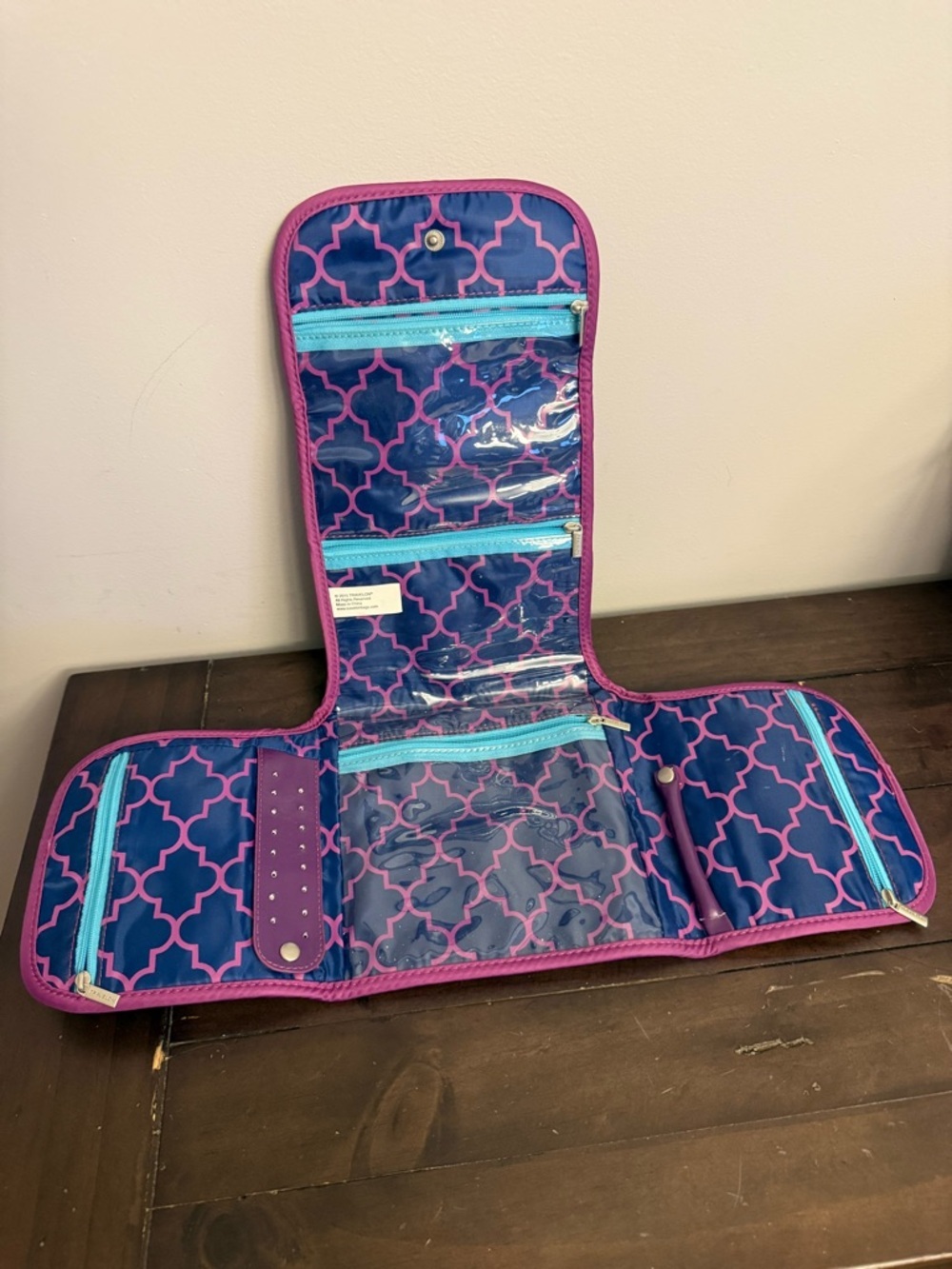 Travelon Hanging Travel Toiletry Organizer Purple Blue Makeup Cosmetic Bag